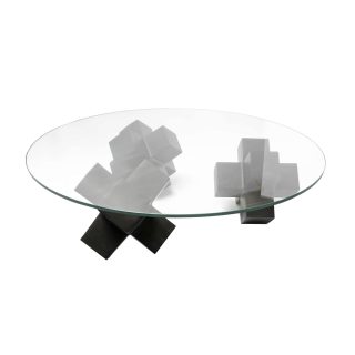 Mesa De Centro Con Tapa De Vidrio Sobre Tres Esculturas Geométricas