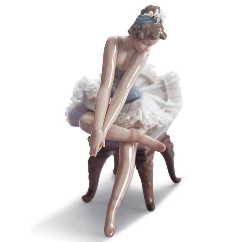 Ballet Mirando La Zapatilla