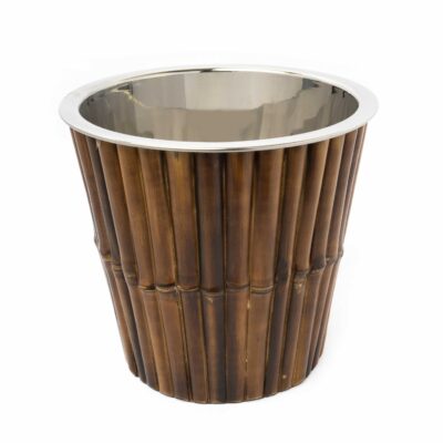 Champagnera Con Exterior De Bamboo