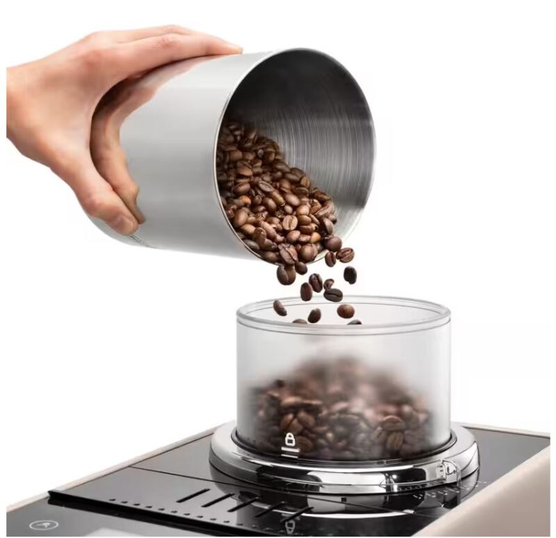 Cafetera Delonghi Rivelia Beige - Imagen 3