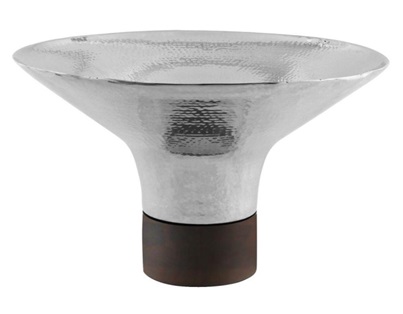 Centro con base de madera